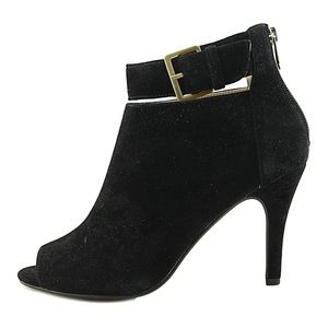 Adrienne Vitadini Booties